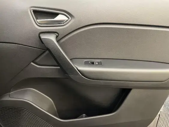 RENAULT CAPTUR II - voiture d'occasion - Photo 20