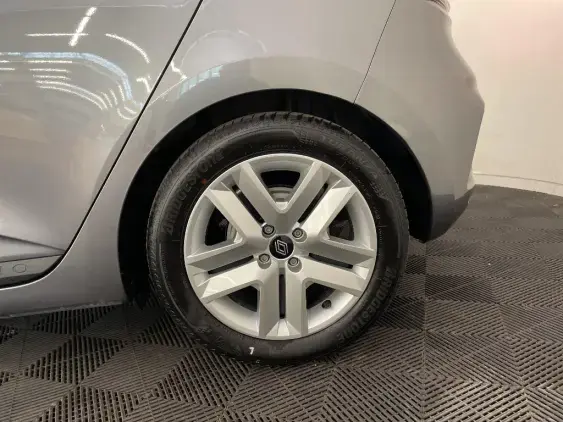 RENAULT CLIO V - voiture d'occasion - Photo 24