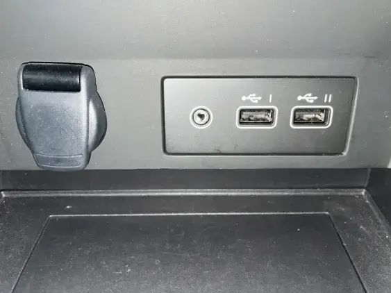 RENAULT CAPTUR II - voiture d'occasion - Photo 21