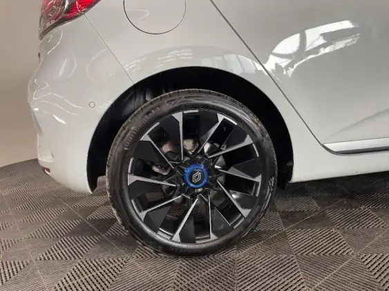 RENAULT CLIO V - voiture d'occasion - Photo 25