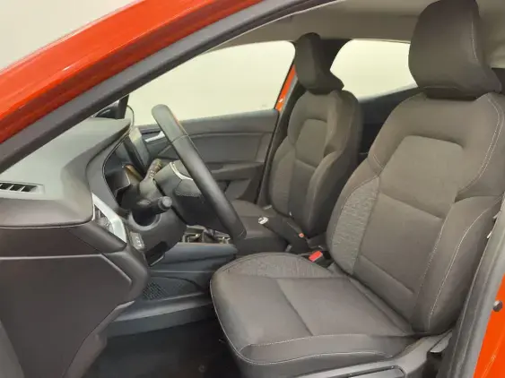 RENAULT CLIO V - voiture d'occasion - Photo 18