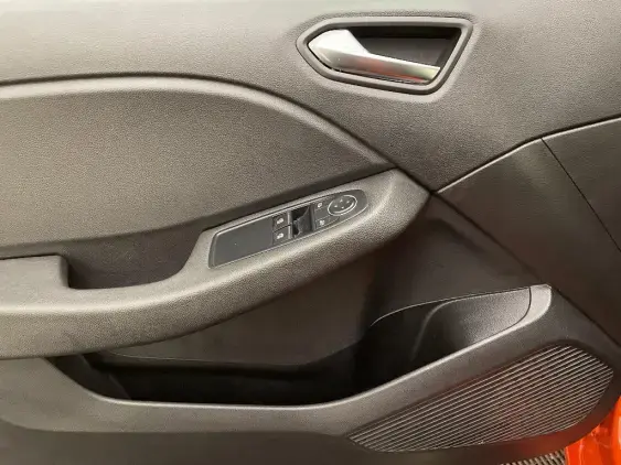 RENAULT CLIO V - voiture d'occasion - Photo 19