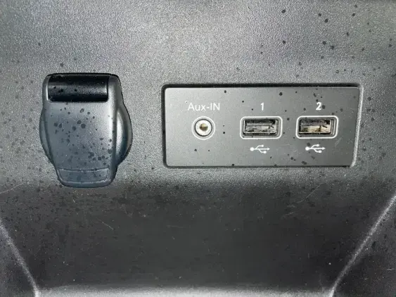 RENAULT CLIO V - voiture d'occasion - Photo 21