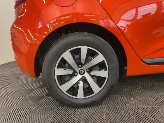 RENAULT CLIO V - voiture d'occasion - Photo 25