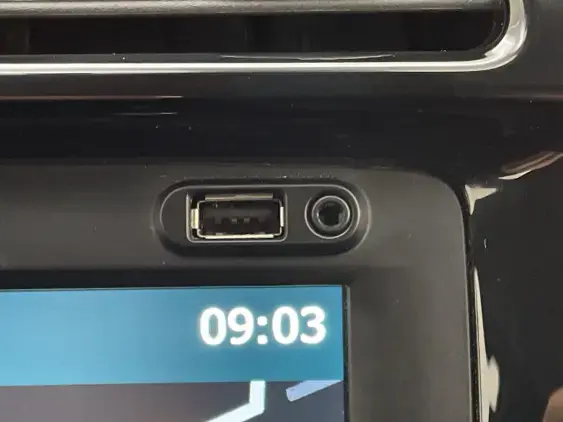 DACIA SPRING - voiture d'occasion - Photo 21