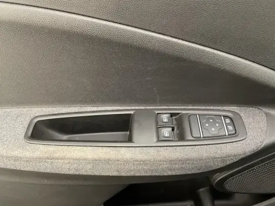 RENAULT ZOE - voiture d'occasion - Photo 17
