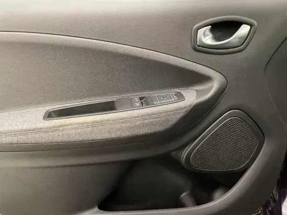 RENAULT ZOE - voiture d'occasion - Photo 19