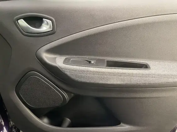 RENAULT ZOE - voiture d'occasion - Photo 20