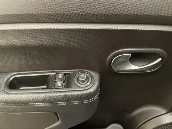 RENAULT TWINGO ELECTRIQUE III - voiture d'occasion - Photo 17