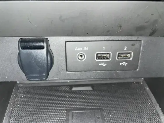 RENAULT CLIO V - voiture d'occasion - Photo 21