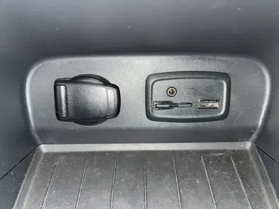 RENAULT CAPTUR - voiture d'occasion - Photo 21