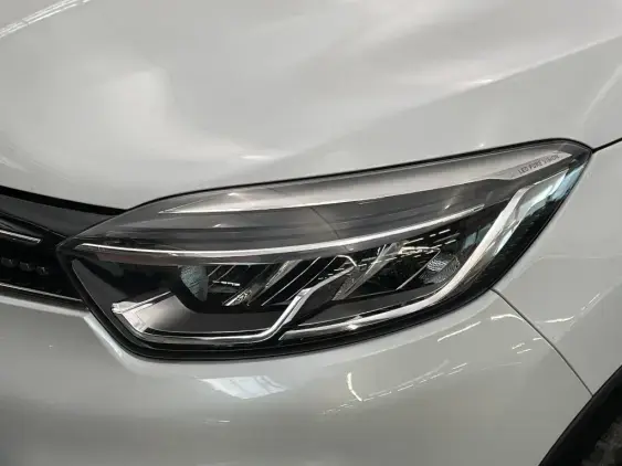 RENAULT CAPTUR - voiture d'occasion - Photo 22