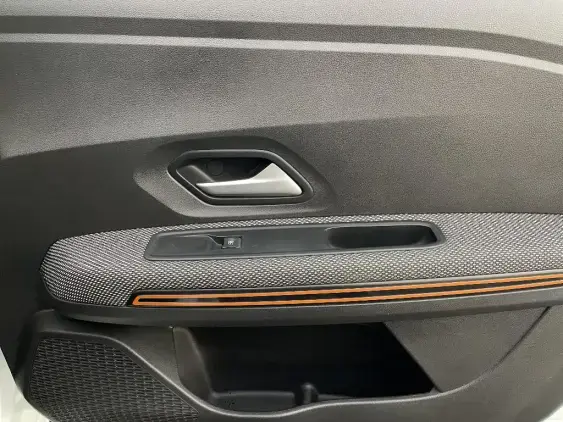 DACIA SANDERO III - voiture d'occasion - Photo 20