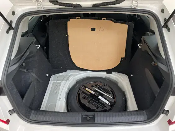 SKODA KAMIQ - voiture d'occasion - Photo 17