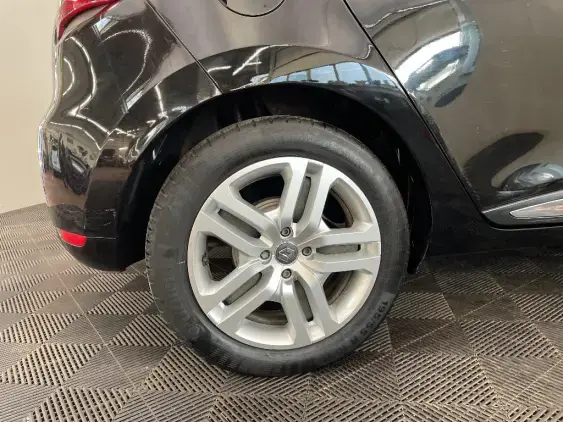 RENAULT CLIO IV - voiture d'occasion - Photo 25