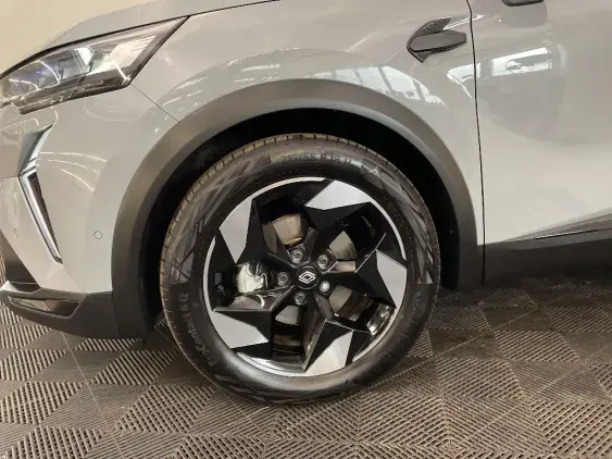 RENAULT CAPTUR II - voiture d'occasion - Photo 23