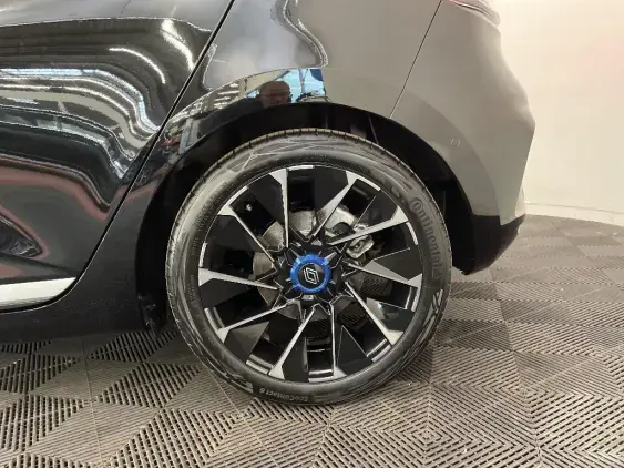 RENAULT CLIO V - voiture d'occasion - Photo 24