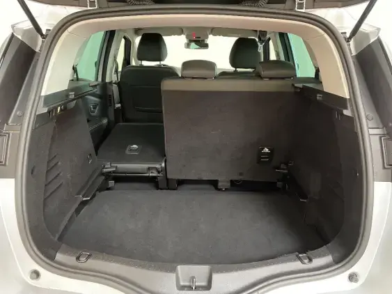 RENAULT SCENIC IV - voiture d'occasion - Photo 16