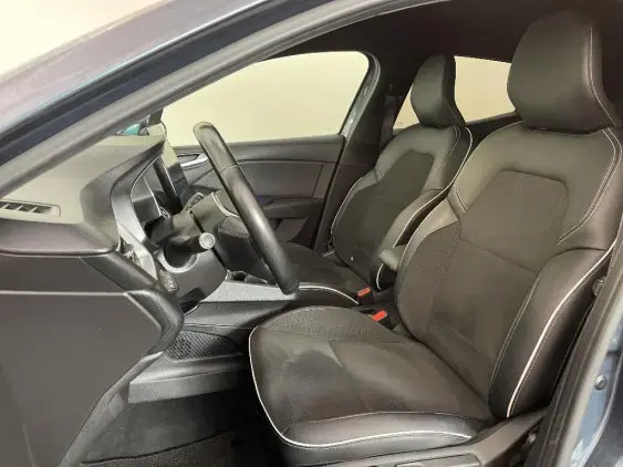 RENAULT CLIO V - voiture d'occasion - Photo 18