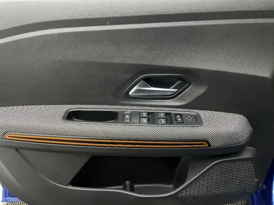 DACIA SANDERO III - voiture d'occasion - Photo 19