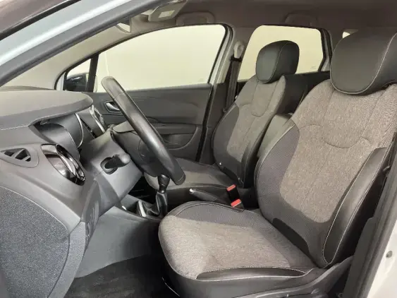 RENAULT CAPTUR - voiture d'occasion - Photo 18