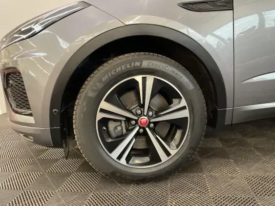 JAGUAR E-PACE - voiture d'occasion - Photo 23