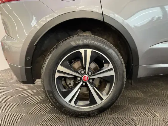 JAGUAR E-PACE - voiture d'occasion - Photo 25