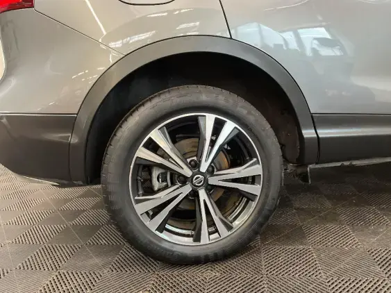 NISSAN QASHQAI II - voiture d'occasion - Photo 25