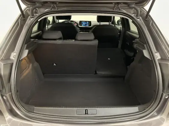 PEUGEOT 208 II - voiture d'occasion - Photo 16