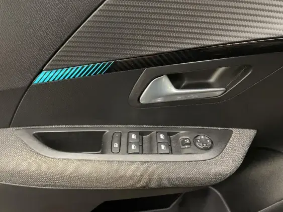 PEUGEOT 208 II - voiture d'occasion - Photo 17