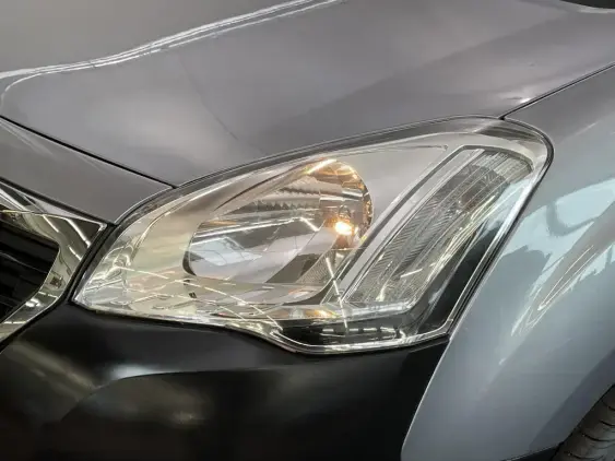 PEUGEOT PARTNER II - voiture d'occasion - Photo 22