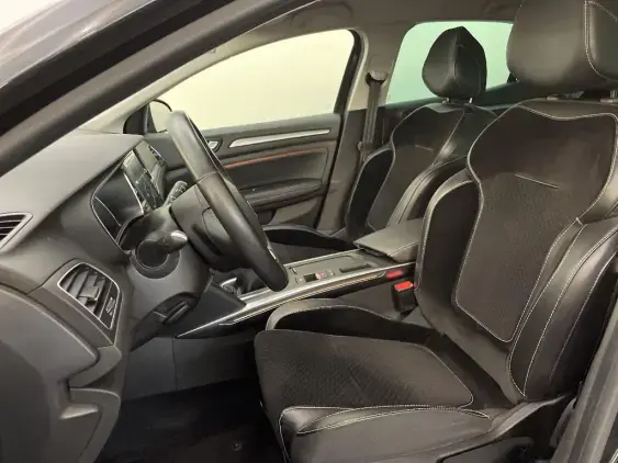 RENAULT MEGANE IV - voiture d'occasion - Photo 18