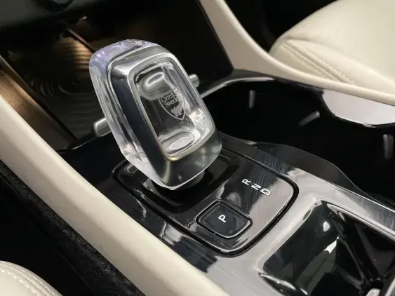 VOLVO XC40 - voiture d'occasion - Photo 21