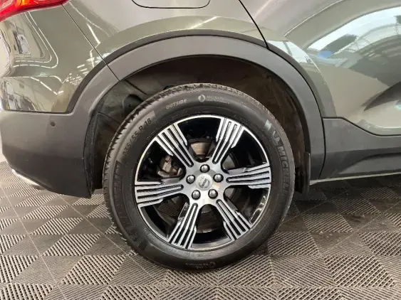 VOLVO XC40 - voiture d'occasion - Photo 25