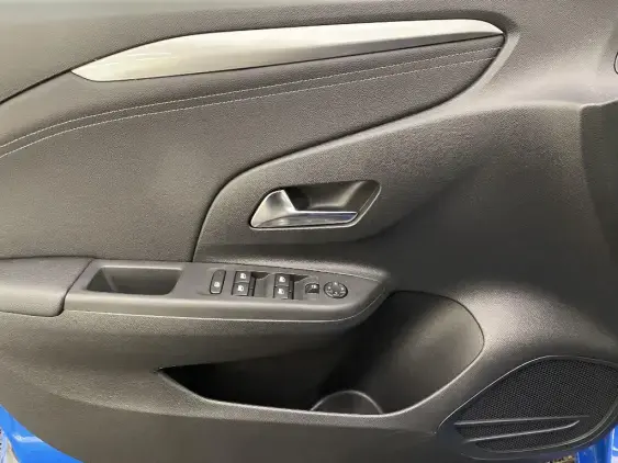 OPEL CORSA F - voiture d'occasion - Photo 19