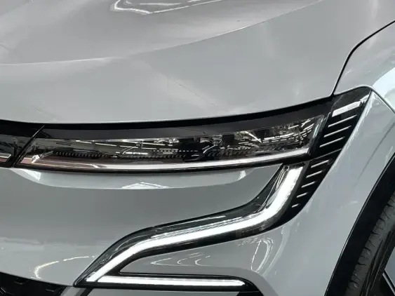 RENAULT MEGANE V - voiture d'occasion - Photo 22