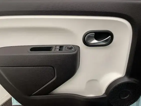 RENAULT TWINGO ELECTRIQUE III - voiture d'occasion - Photo 19