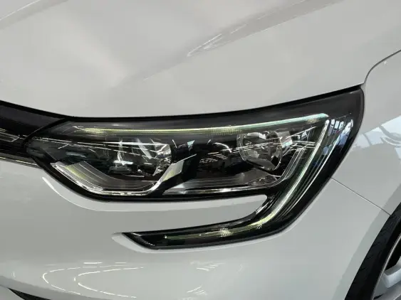 RENAULT MEGANE IV - voiture d'occasion - Photo 22