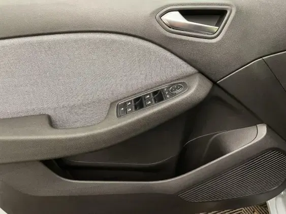 RENAULT CLIO V - voiture d'occasion - Photo 19
