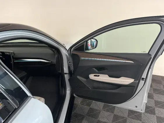 RENAULT MEGANE V - voiture d'occasion - Photo 19