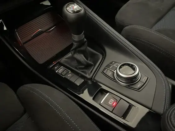 BMW X1 F48 - voiture d'occasion - Photo 21