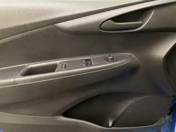 OPEL KARL - voiture d'occasion - Photo 19