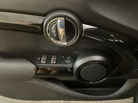 MINI MINI 5 PORTES III - voiture d'occasion - Photo 17
