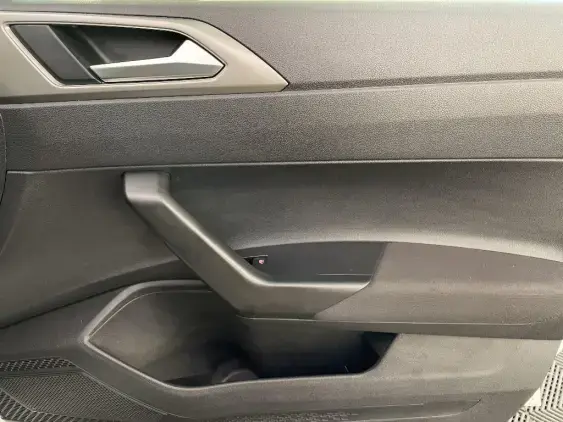 VOLKSWAGEN POLO VI - voiture d'occasion - Photo 20