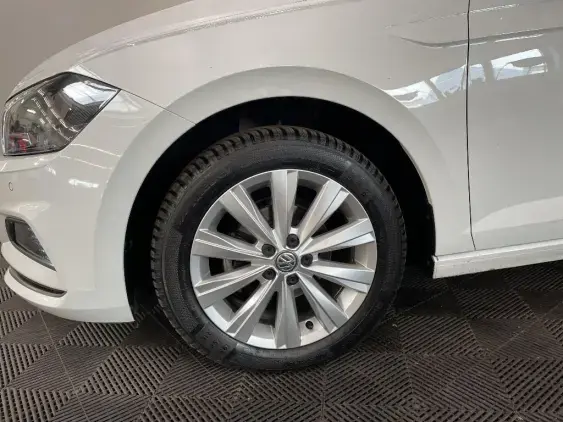 VOLKSWAGEN POLO VI - voiture d'occasion - Photo 23