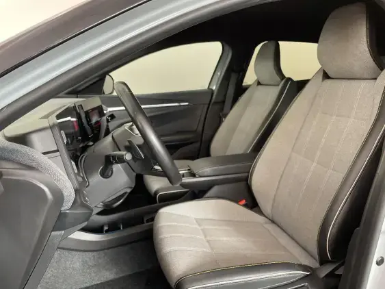 RENAULT MEGANE V - voiture d'occasion - Photo 18