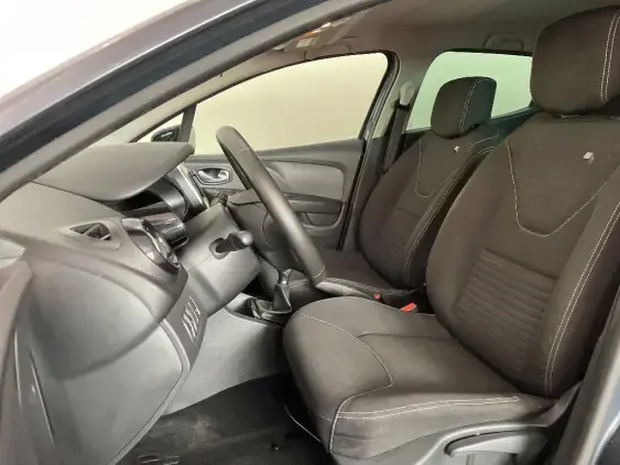 RENAULT CLIO IV - voiture d'occasion - Photo 18