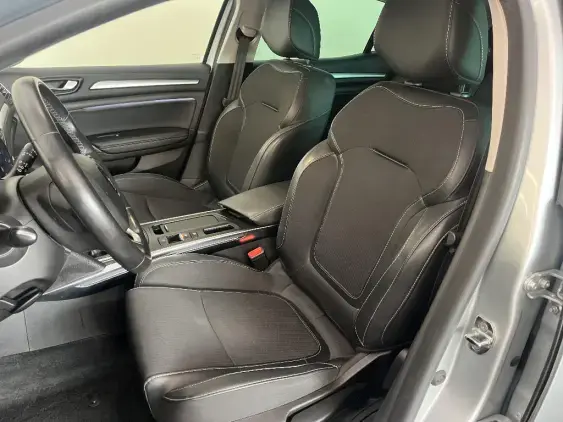 RENAULT MEGANE IV - voiture d'occasion - Photo 16