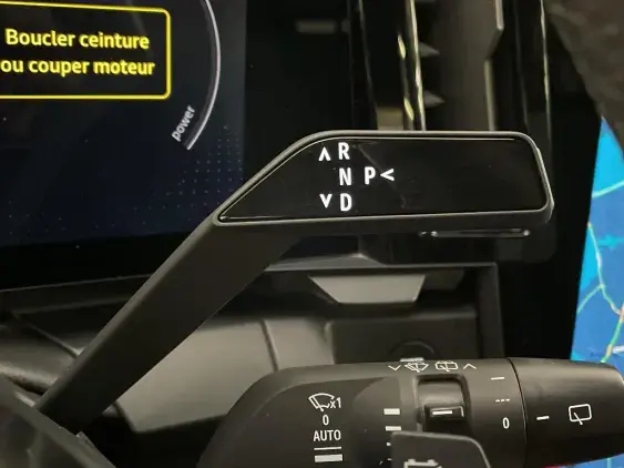 RENAULT MEGANE V - voiture d'occasion - Photo 21