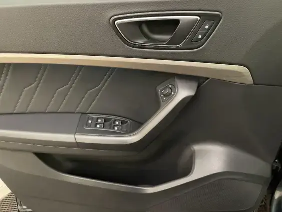 SEAT ATECA - voiture d'occasion - Photo 19